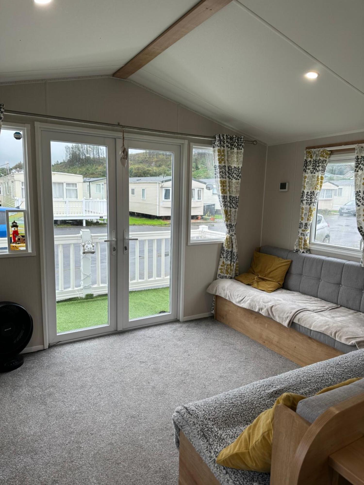 Hotel Powys 37 Borth Exteriér fotografie